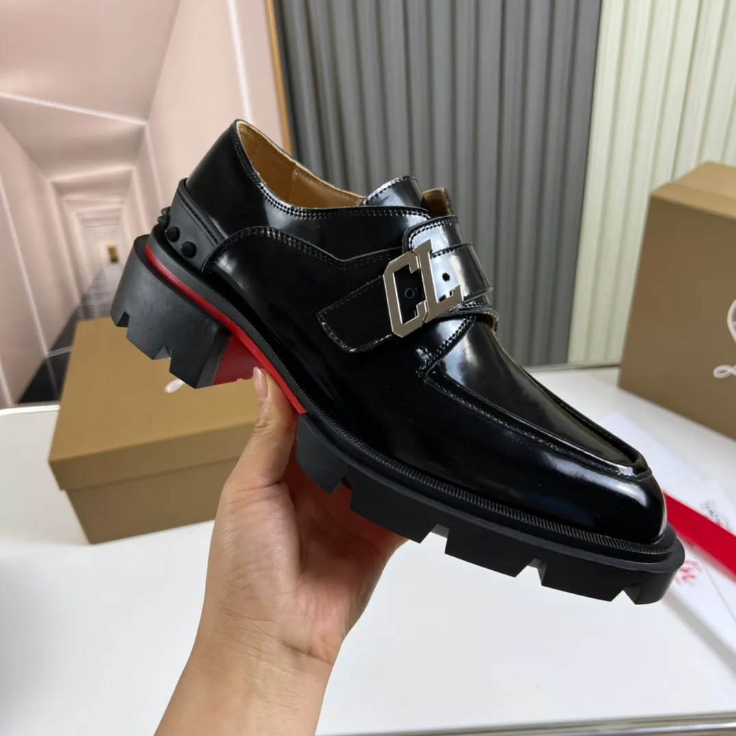 Men's shoes 💰720💰 CL's popular red-soled boots 🆑1:1 original mold, Christian* Louboutin, imported open-edge beaded cowhide leather on the upper + water-dyed cowhide lining, original outsole ⬆️ Wear-resistant and non-slip, full set of counter packaging 🎁38-45 (customized for 45, non-refundable)